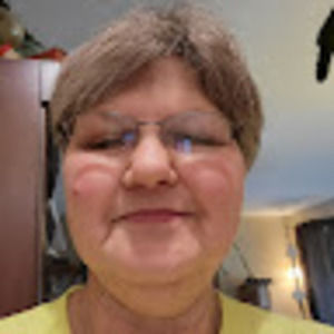 Meet your Posher, Becky